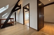 Gallery 01