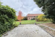 Gallery 01